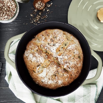 シード入りブレッドのイメージ