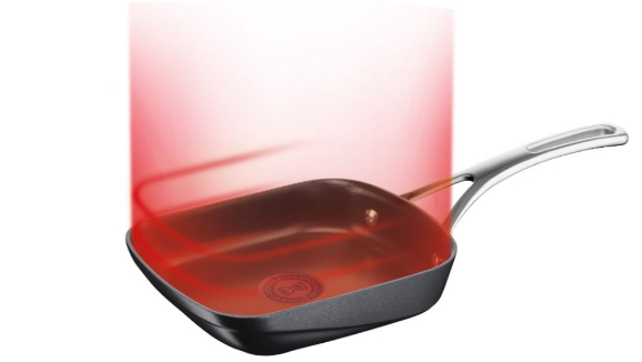 蓄熱力が高いエッグロースターのイメージ